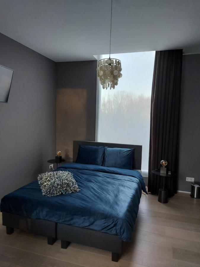 Bed & Wellness Boxtel, Luxe Kamer Met Airco En Eigen Badkamer Exterior foto